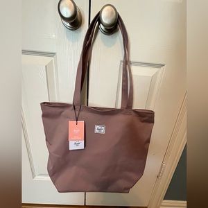 Herschel Supply Tote